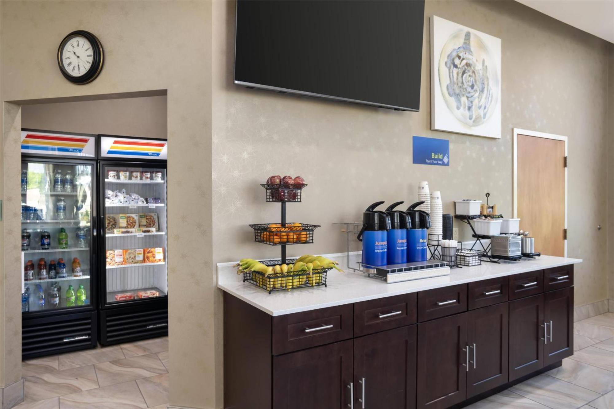 Best Western Inn & Suites מונרו מראה חיצוני תמונה