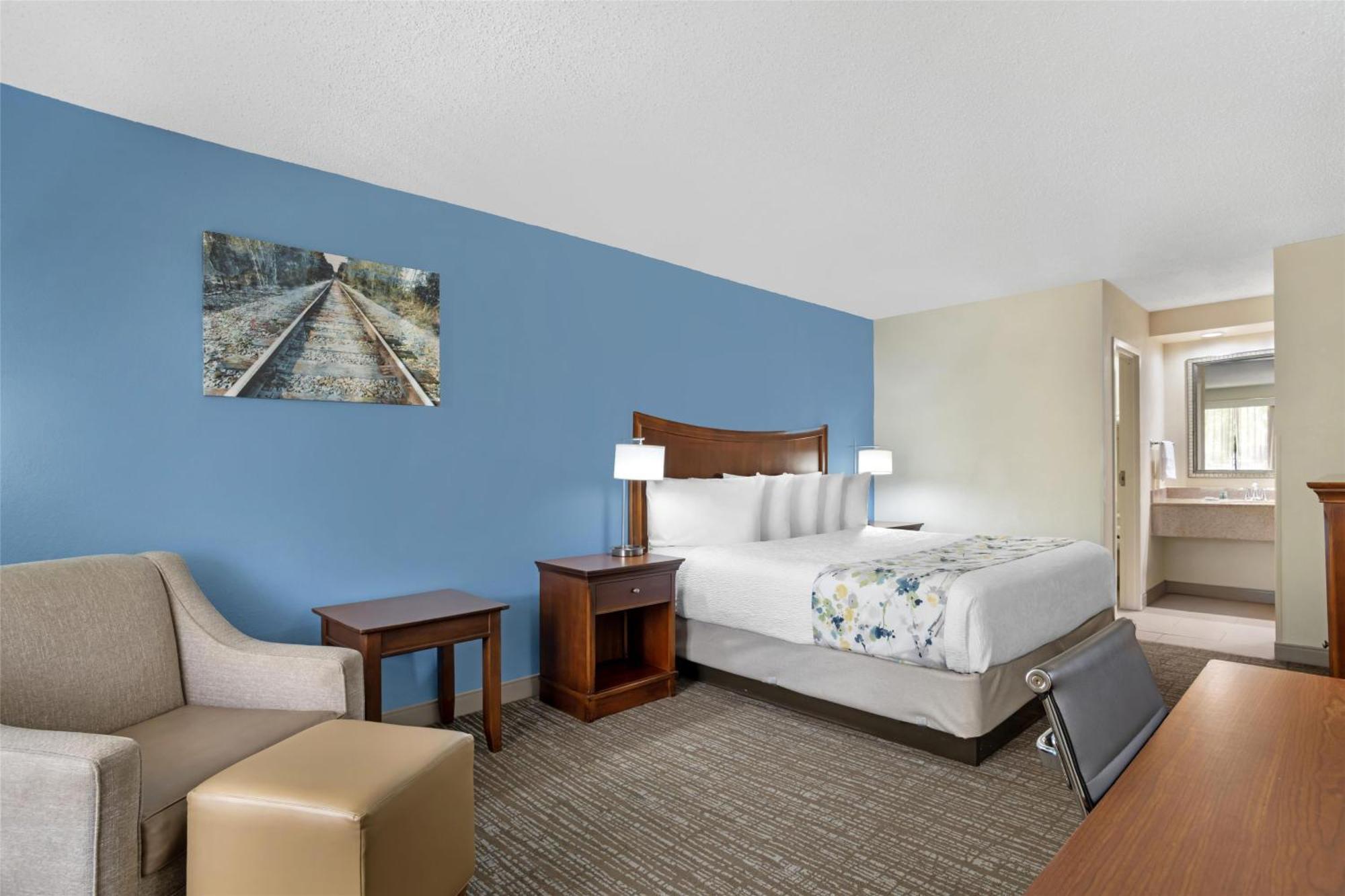 Best Western Inn & Suites מונרו מראה חיצוני תמונה